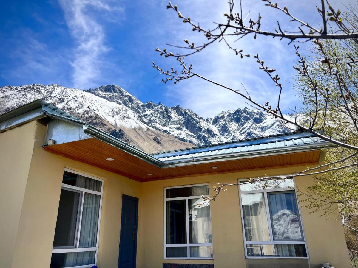 Mountain Kazbegi Apartment Buitenkant foto